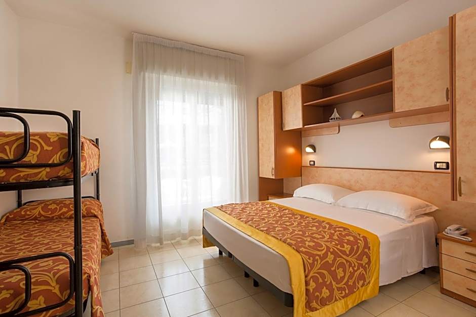 Hotel Cannes - in pieno centro