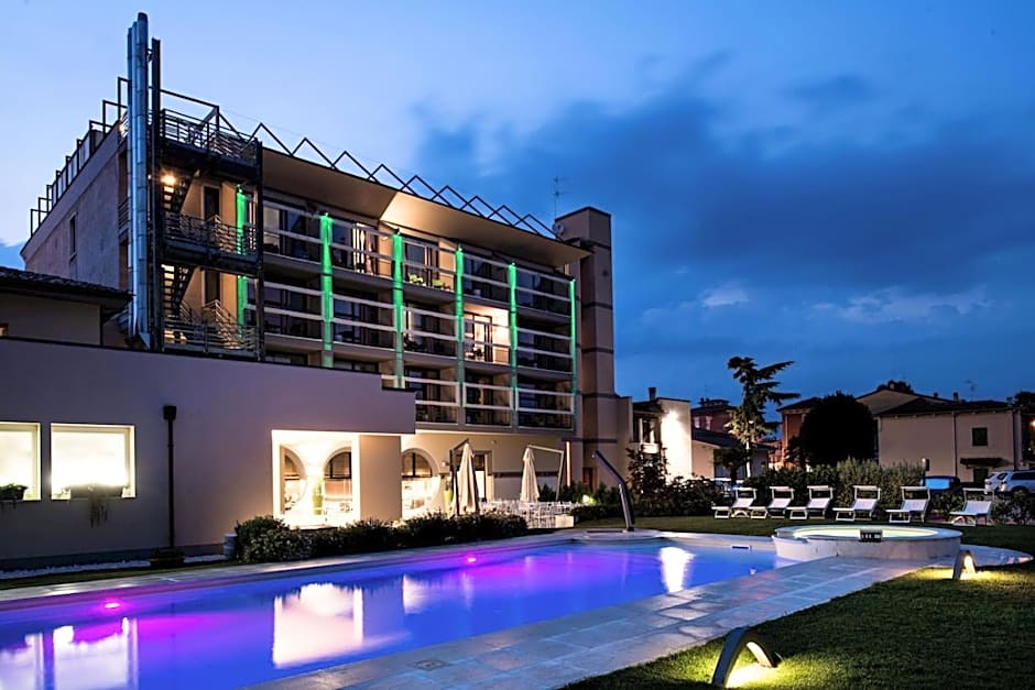 Enjoy Garda Hotel