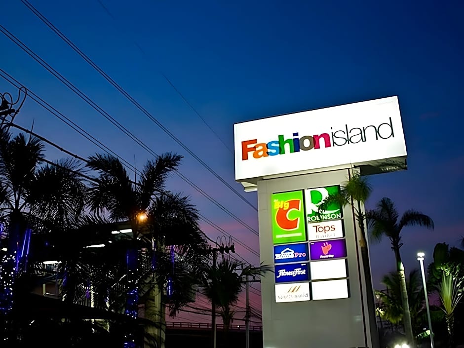 The Meet Green Apartment