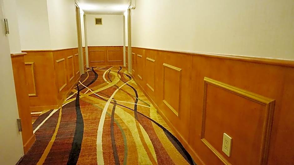 Best Western Queens Court Hotel