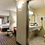 Portland Inn & Suites