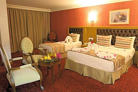 Double or Twin Room with Sea View