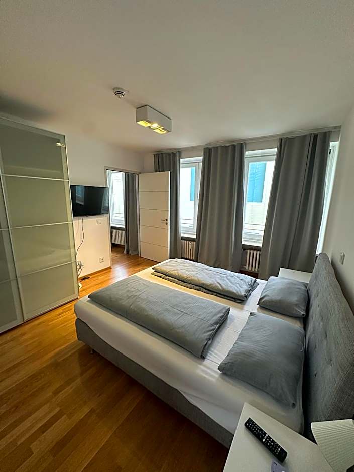 Al Nafurah Apartments