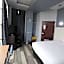 Days Inn & Suites by Wyndham Milwaukee