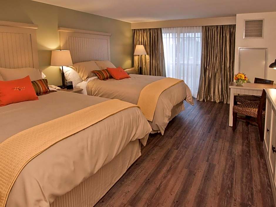 1000 Islands Harbor Hotel