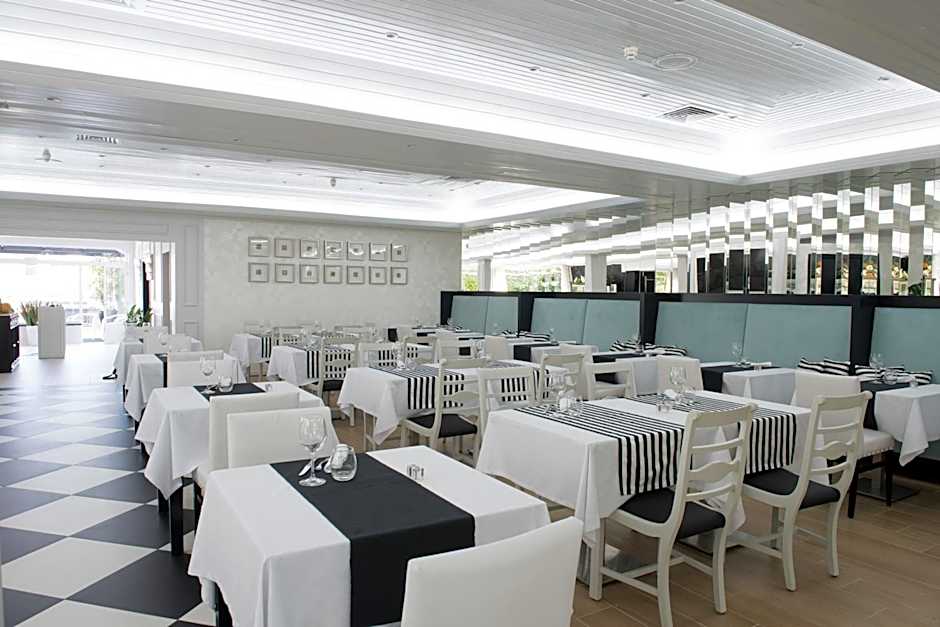 Hotel Cristal Marinha