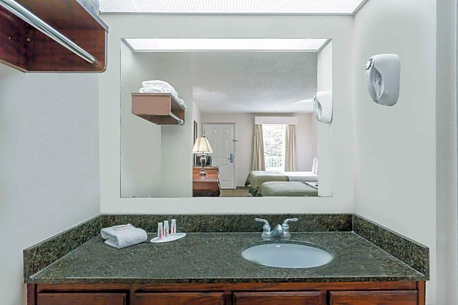 Baymont by Wyndham Eden