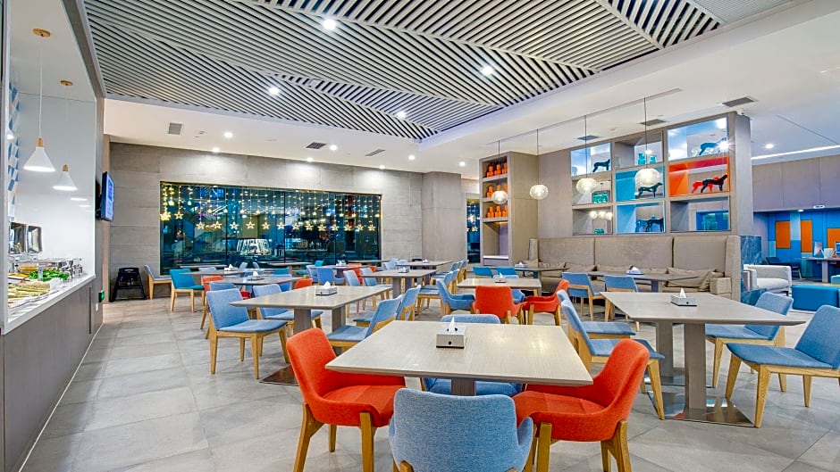 Holiday Inn Express Chifeng Hongshan By IHG