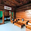 D and B Bungalow's by DeWizZ Management