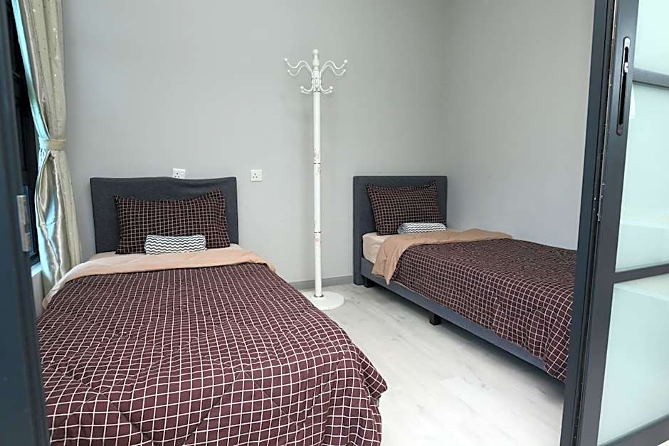 Jesselton Quay homestay near Suria Sabah by StayPlace