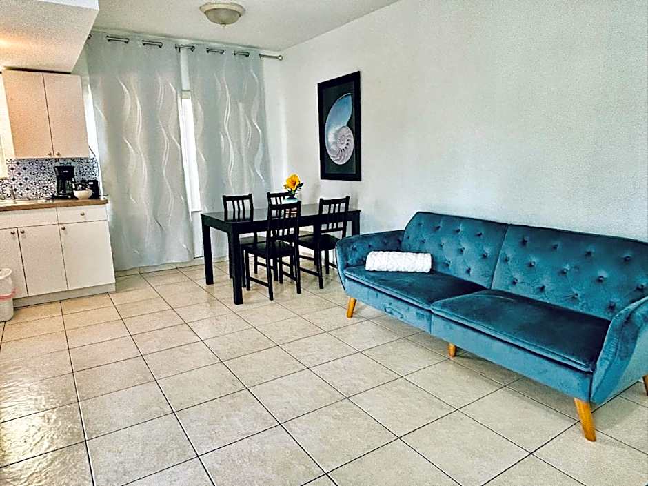 Beach Tide Motel