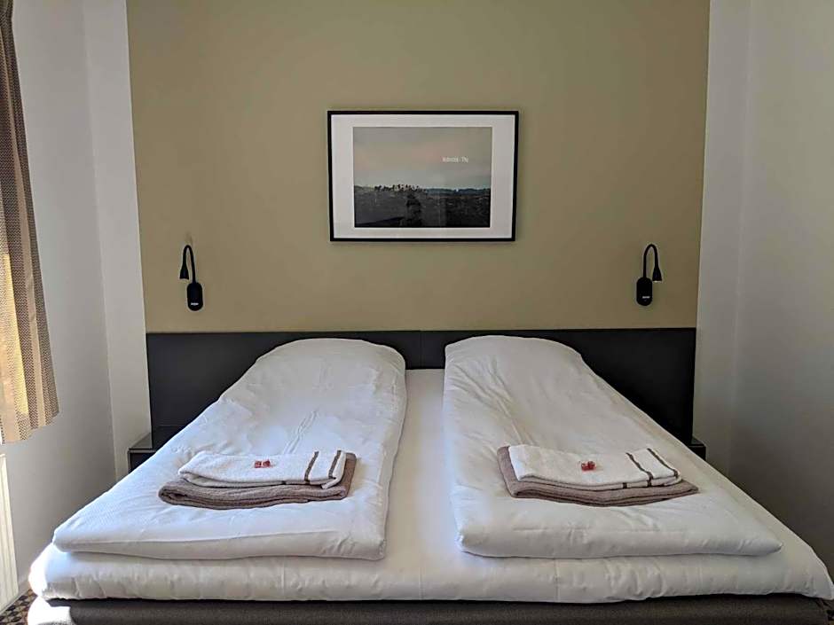 Photo 1 of 4 of Double Room