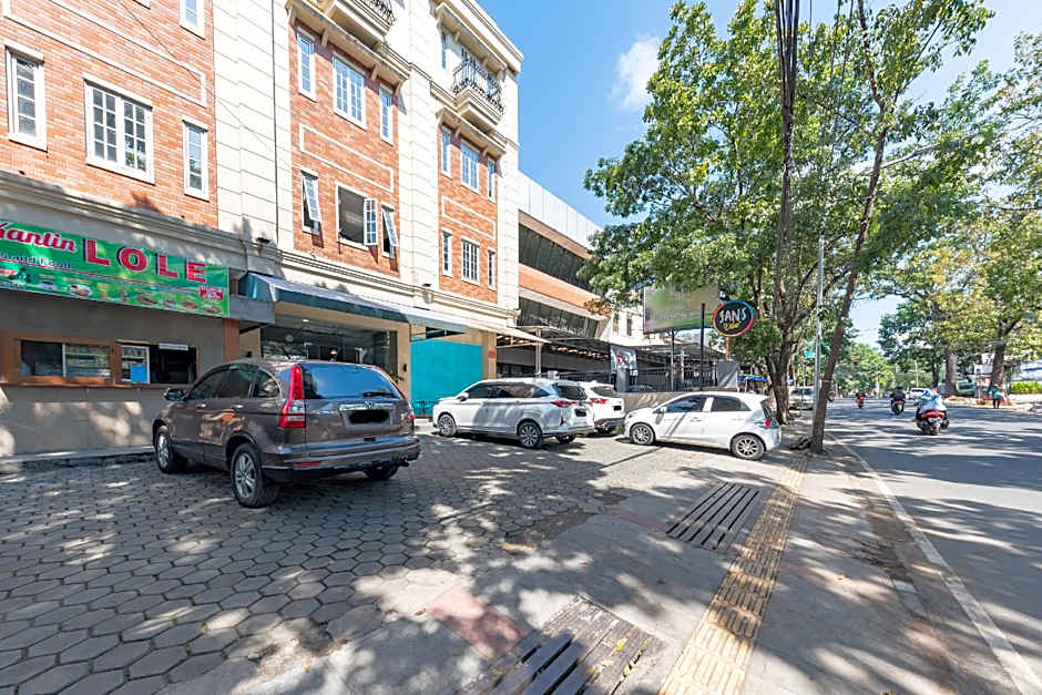 RedDoorz @ Malabar Street