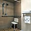 Days Hotel by Wyndham Allentown Airport / Lehigh Valley