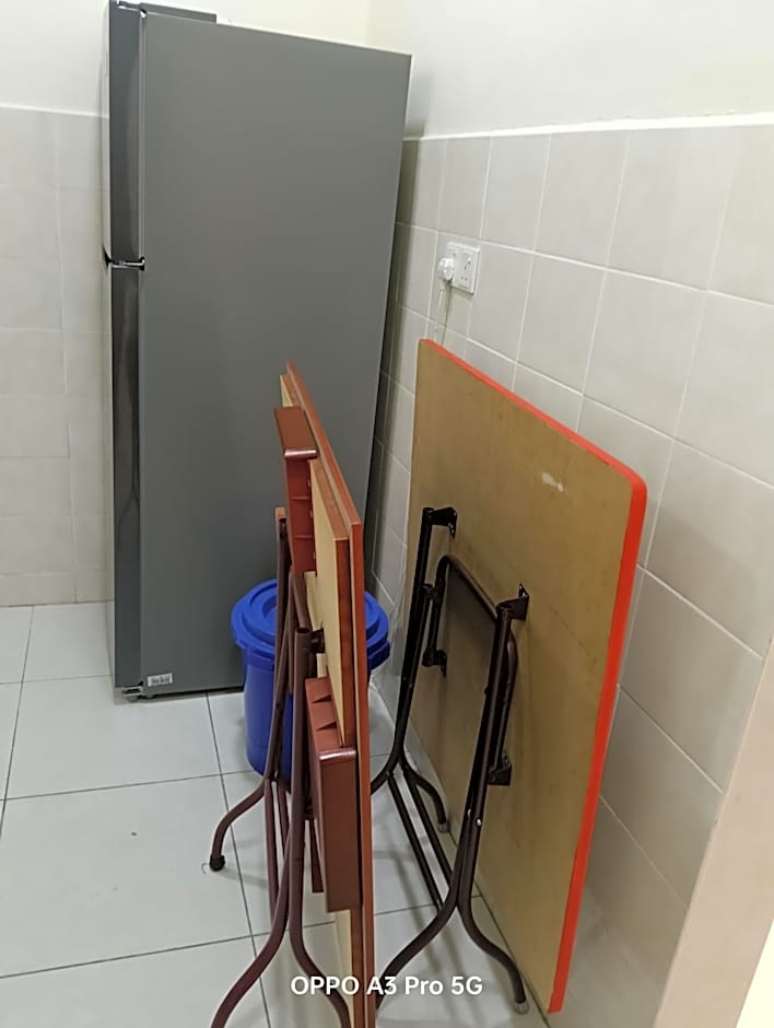 Sekinchan HighView Penthouse 15pax 5R5B 顶层公寓 看海 看稻田景