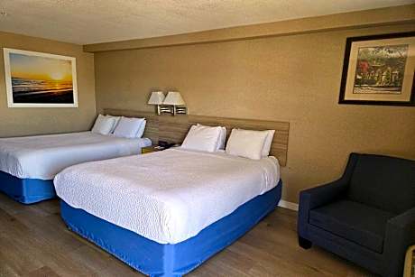 Queen Room with Two Queen Beds - Non-Smoking