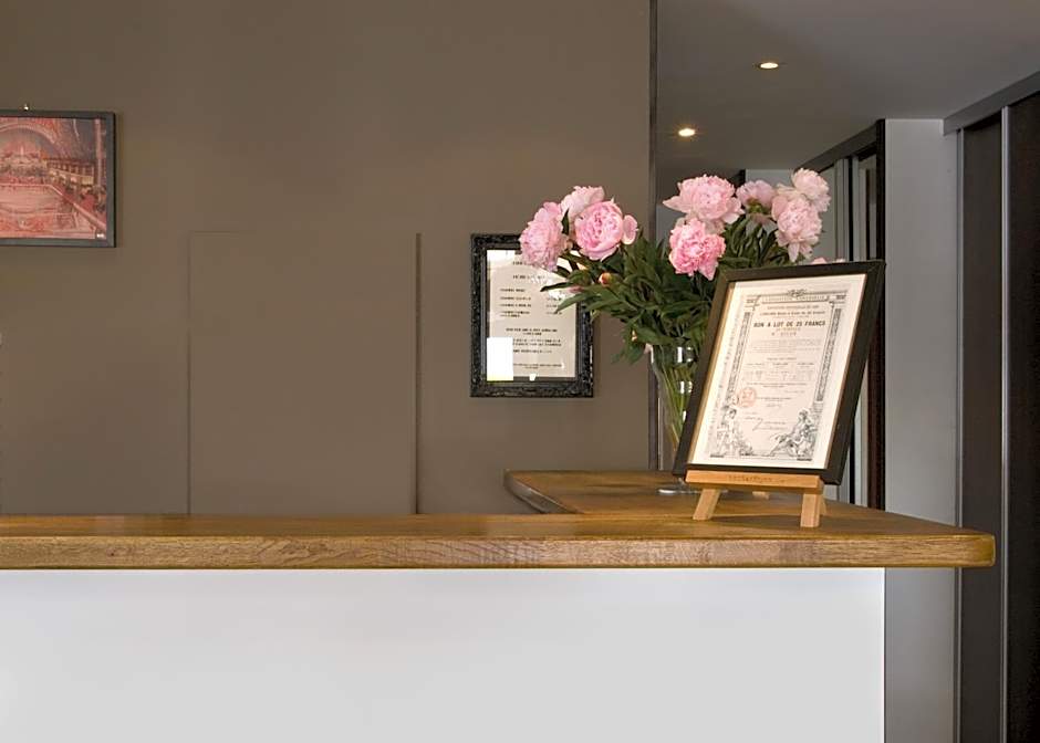 Hotel De L'Exposition - Tour Eiffel