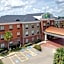 Holiday Inn Express Hotel & Suites Winnie By IHG