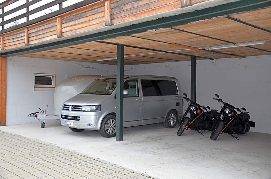 Pension zum Schreiner