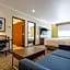 Holiday Inn Express & Suites Davis - University Area By IHG