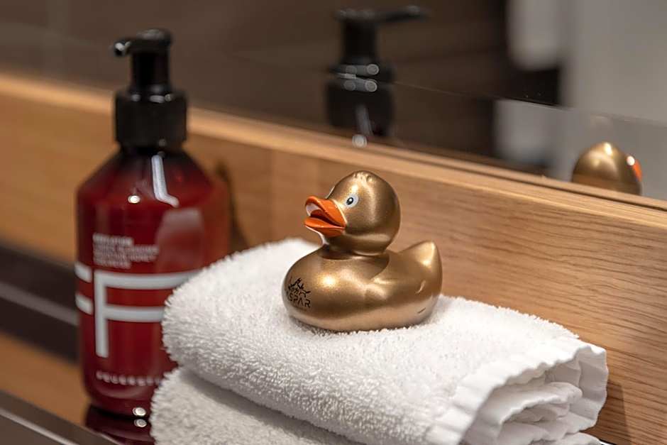 CASPAR Swiss Quality Hotel