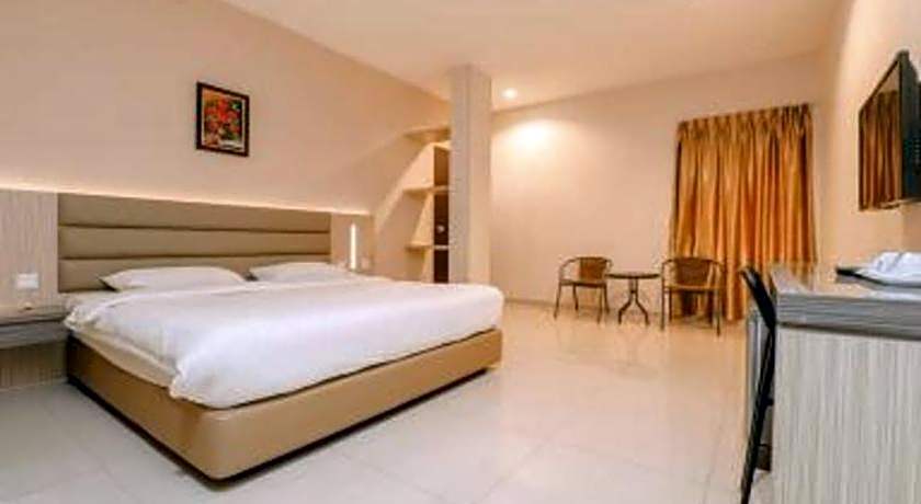 Lovina Inn Hotel Batam