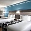 La Quinta Inn & Suites by Wyndham Victoria