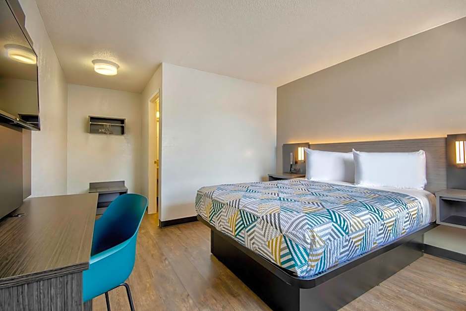 Motel 6 Santa Fe