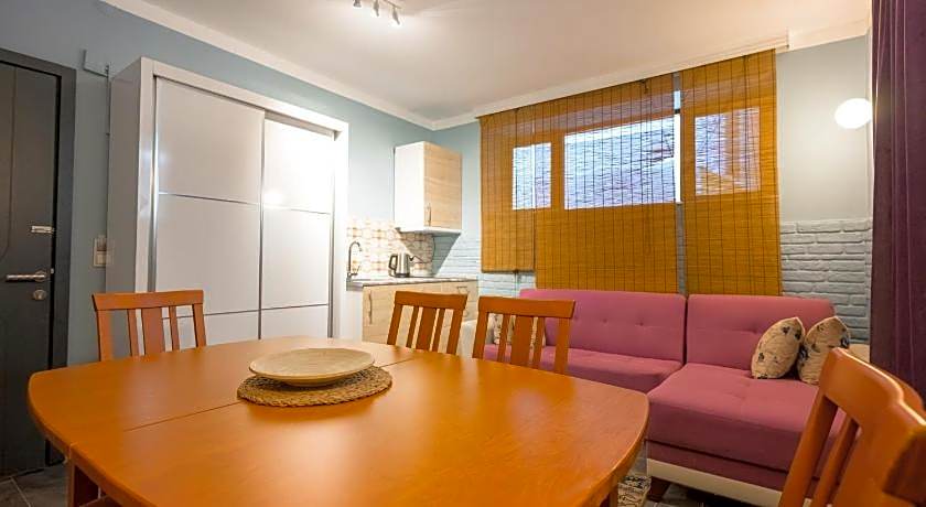 DELIGHT DELUXE HOTEL & SPA