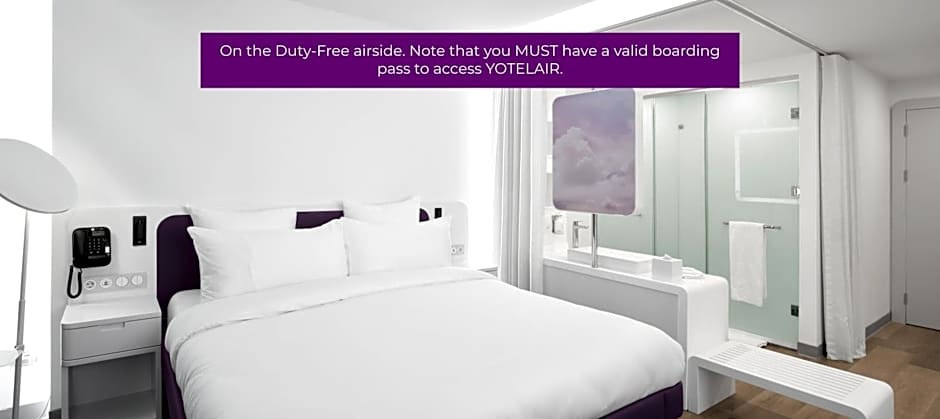 YOTELAIR Istanbul Airport, Duty free - International Transit area