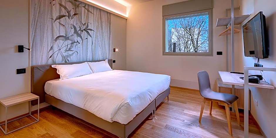 Park Hotel & Residence by The Cube
