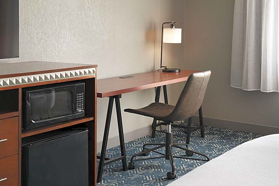 Four Points By Sheraton Tucson Airport