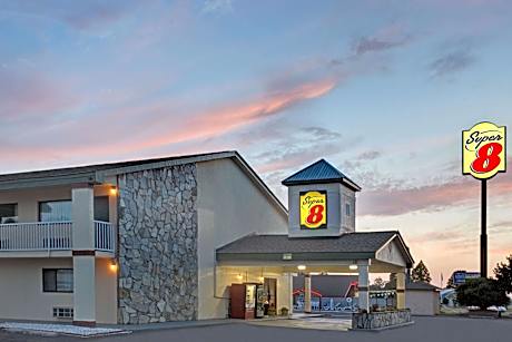 Super 8 by Wyndham Shelby