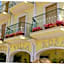 Hotel Villarosa con Vespa Rent