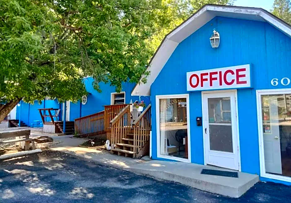 The Brookside Motel by Belvilla Keystone Near Mt.Rushmore