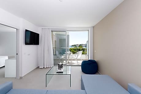 Privilege Suite with Executive Lounge Access