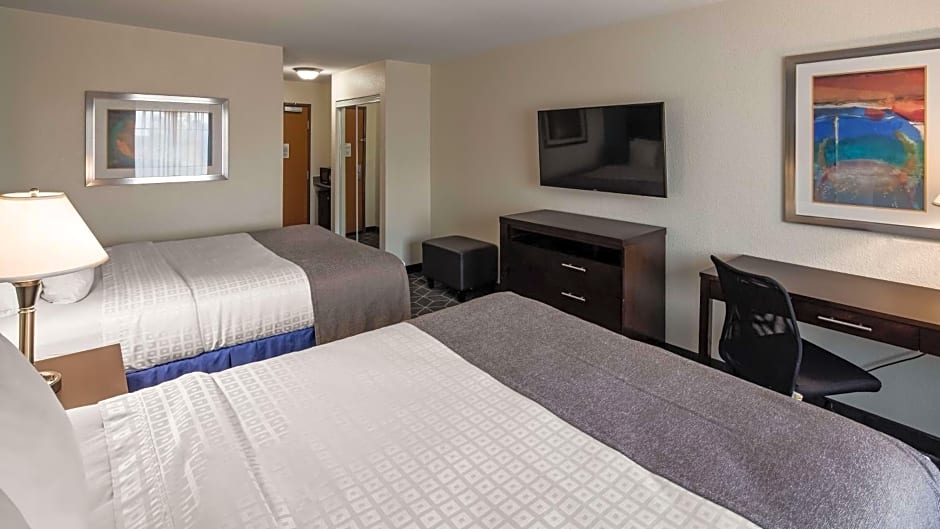Best Western Plus Portage Hotel And Suites