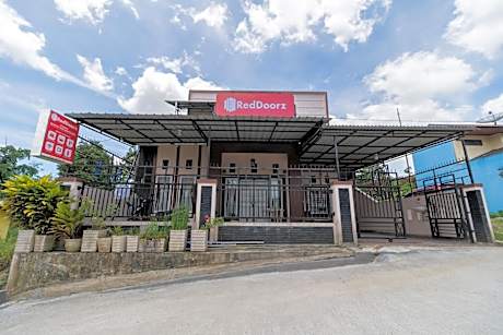 RedDoorz Syariah at D'Ostha Residence