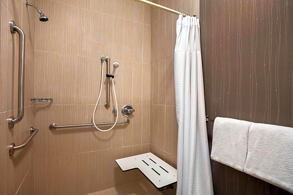 Courtyard by Marriott Champaign