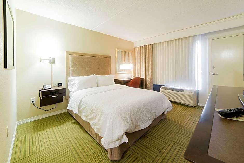 Hampton Inn By Hilton Caryville-I-75/Cove Lake-State Park