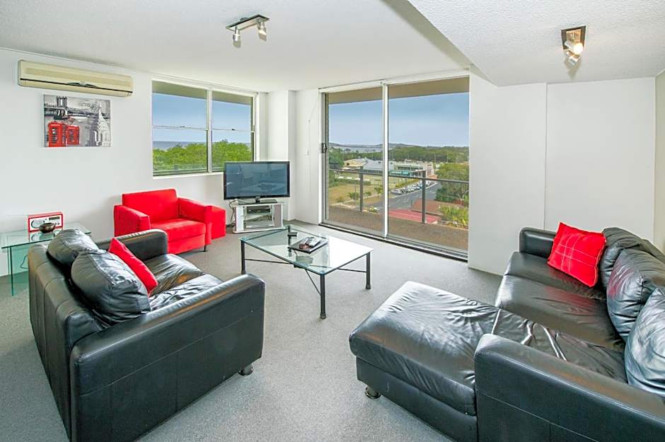 Tradewinds Apartments