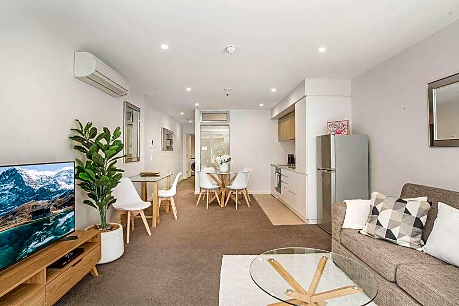 Balfours Inner City Seclusion