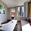 Hotel BLU