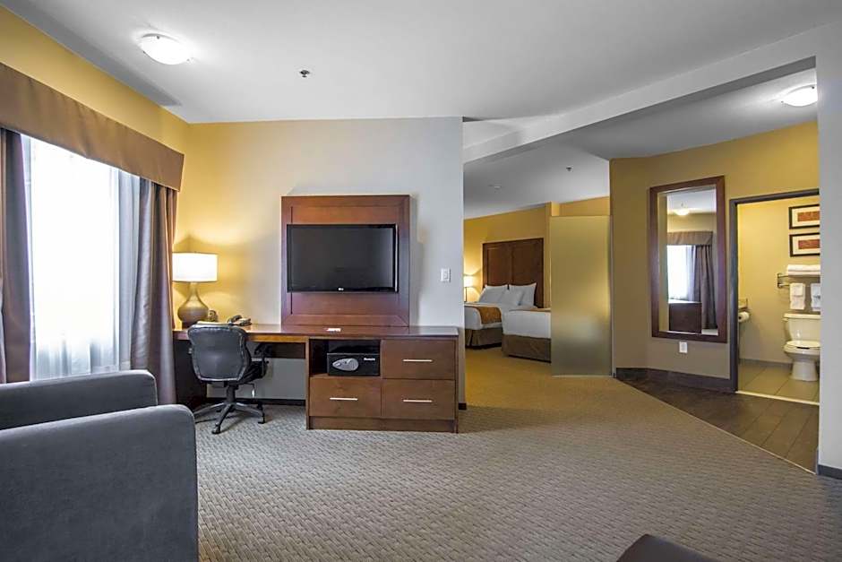 Comfort Suites Saskatoon