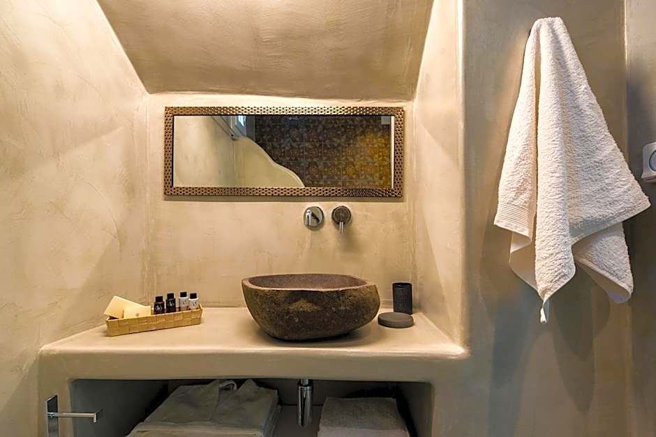 Emerald Collection Suites