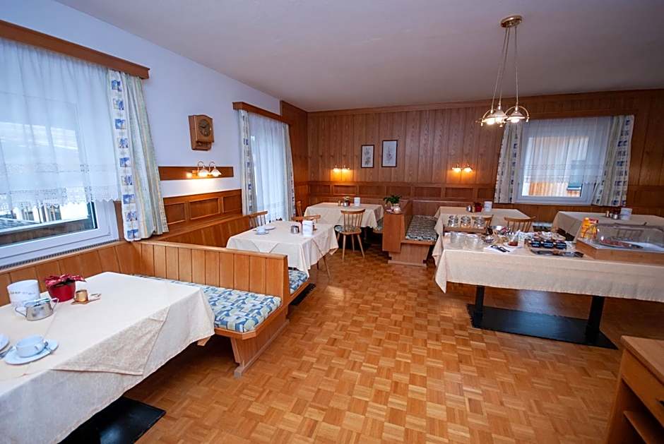 Garni Hofer