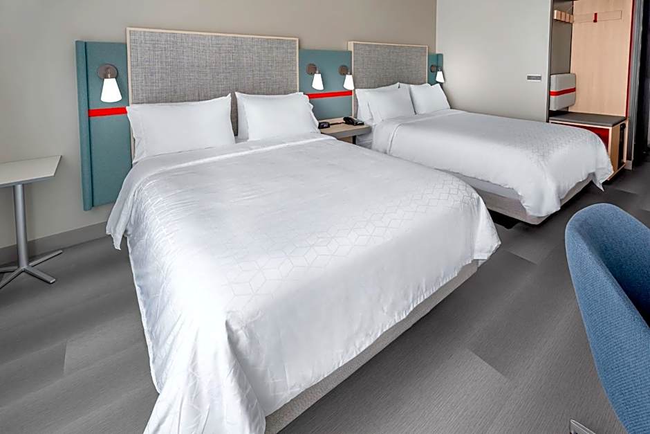Avid Hotels Milwaukee West Waukesha By IHG