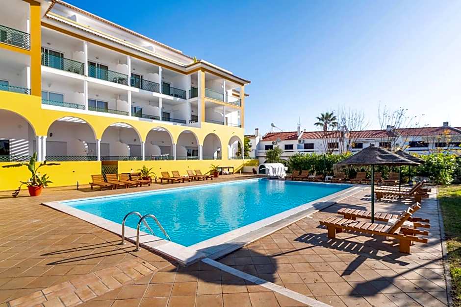 Apartamentos Turisticos Alagoa Praia