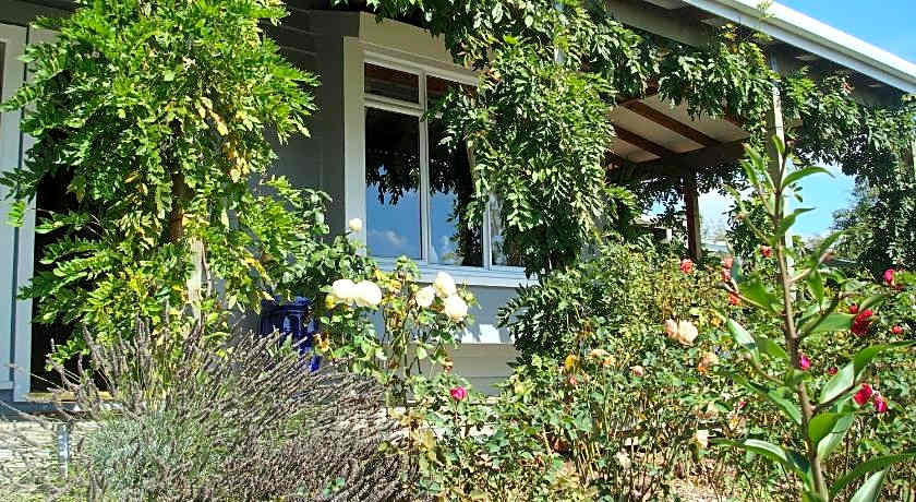 Olde Mill House Bed & Breakfast and Cycle Hire