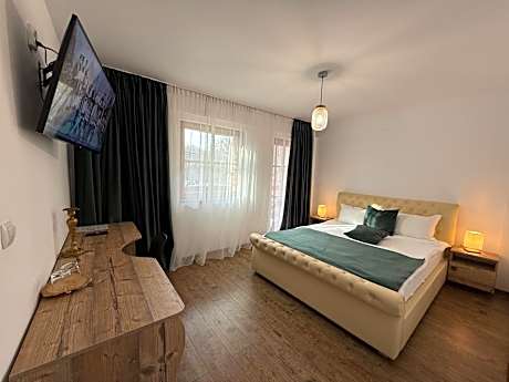 Apartment - Split Level